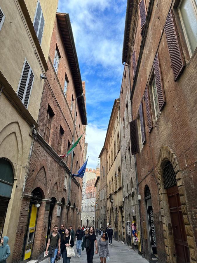 Domus An- Two Bedrooms Apartment -Antique And Historical Home Siena Buitenkant foto