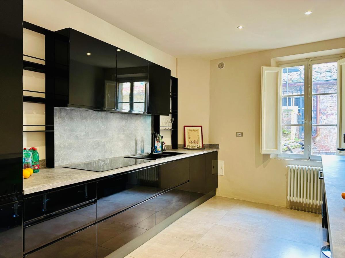 Domus An- Two Bedrooms Apartment -Antique And Historical Home Siena Buitenkant foto